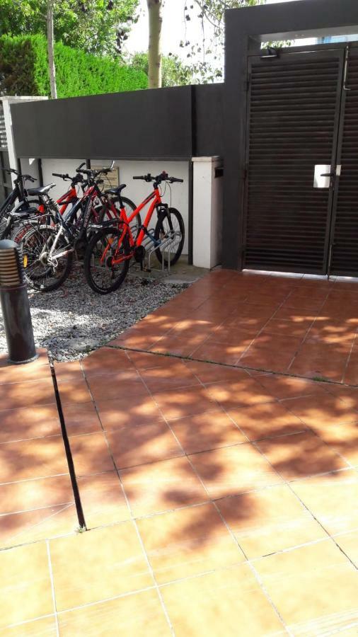 Apartamento Al Canal Rosas Exteriör bild